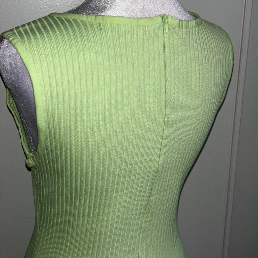 Forever 21 Sleeveless Ribbed Bodycon Mini Dress with caged Deep V-Neckline - Picture 5 of 7